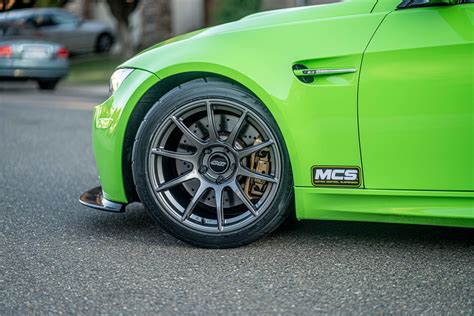 BMW E92 Coupe M3 with 18" SM-10 Wheels in Anthracite