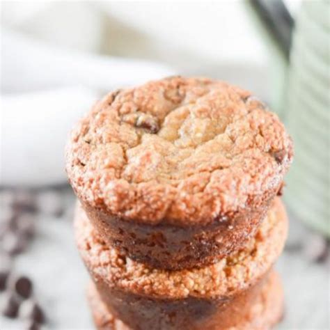 Almond Flour Banana Muffins {Gluten-Free} - My Mommy Style