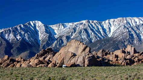 Alabama Hills Camping California - The Best Guide For a Weekend Trip