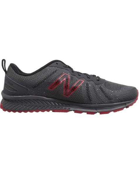 New Balance 590 V4 Trail Running Shoe in Black for Men | Lyst