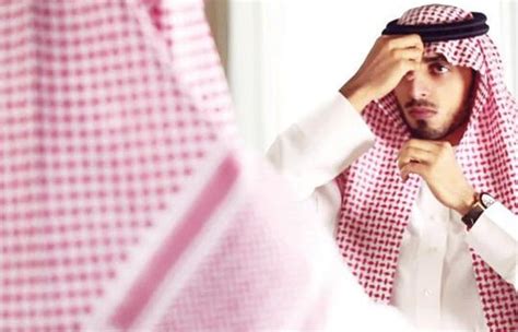 Saudi Arabesque Traditional urban men’s dress of Saudi Arabia - Saudi ...