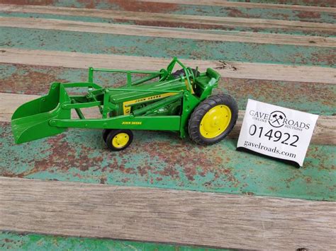 John Deere Tractor with Loader - Gavel Roads Online Auctions