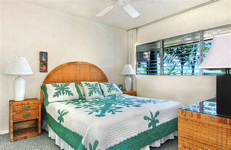 Wailua Bay View Condos (Kapaa, HI) - Resort Reviews - ResortsandLodges.com