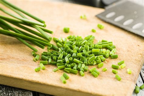 Cooking With Chives: 6 Of Our Favorite Ways to Use Chives In Recipes