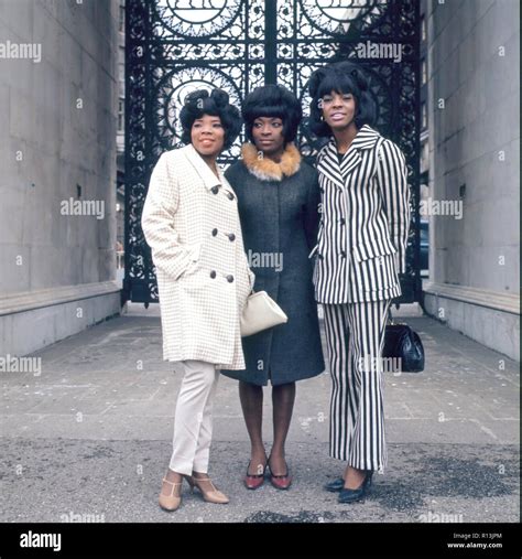 MARTHA AND THE VANDELLAS US pop group at Admiralty Arch, London, in ...