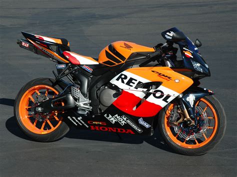 Honda Cbr Repsol - reviews, prices, ratings with various photos