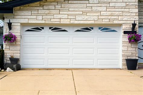 6 Best Garage Door Brands