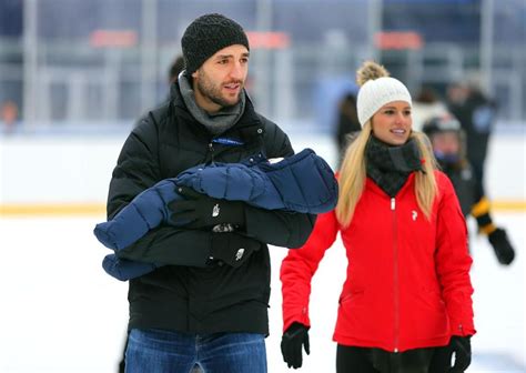 Brad Marchand Wife / Brad Marchand Bio, Wiki, Age, Wife, Children ...