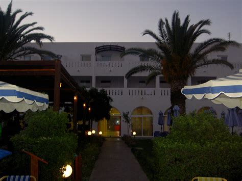 Sun Palace Hotel 4 Photo from Faliraki in Rhodes | Greece.com