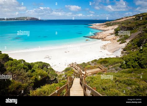 Boardwalk leading down to Blue Haven Beach. Esperance, Western ...