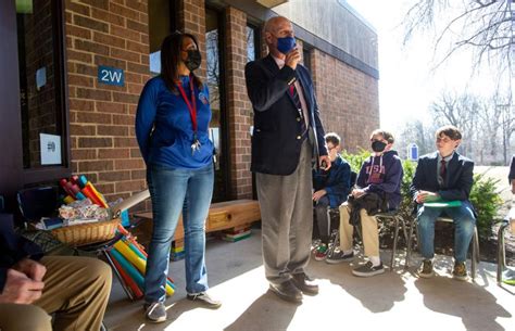 Thomas Harrison Middle School Students Honor Principals, Reflect On Pandemic | Dnronline ...