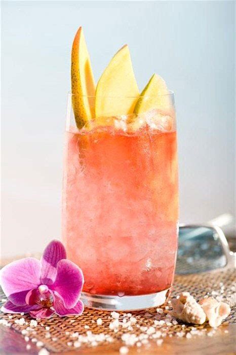 Top 14 Girly Alcoholic Drinks | StayGlam.com