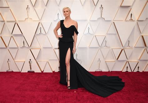 Charlize Theron at the Oscars 2020 | See the Sexiest Dresses From the 2020 Oscars | POPSUGAR ...