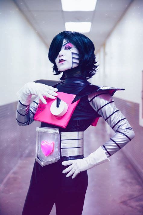 mettaton cosplay: лучшие изображения (13) | Косплей, Хаяо миядзаки и Миядзаки