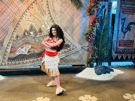 Make Means For Moana Meet-and-Greet at Disney’s Animal Kingdom » Nerd Panda