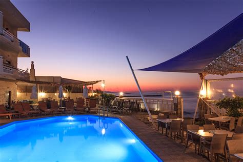 Sunset Beach Hotel - Consort Travel