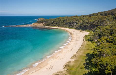 Depot Beach cabins | NSW National Parks