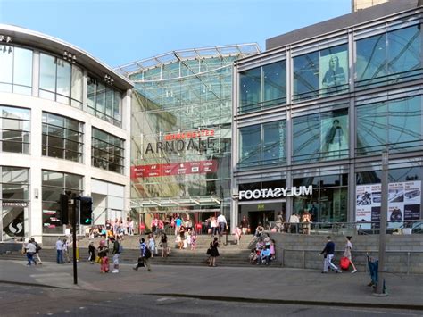 Chief Shopping Destinations in Manchester City – Visit and Know more ...