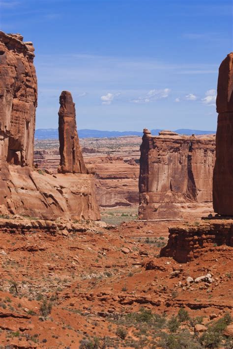 Park Avenue Red Rocks in Arches National Park in Moab, Utah - JoeyBLS ...