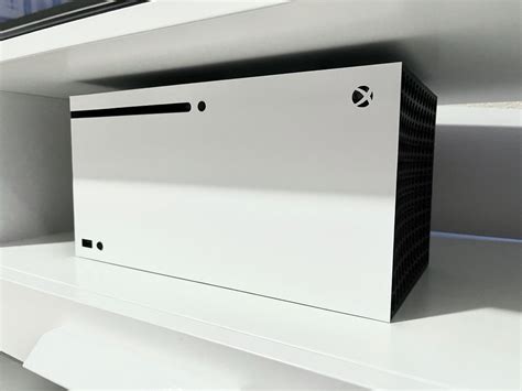 My White Series X : r/XboxSeriesX