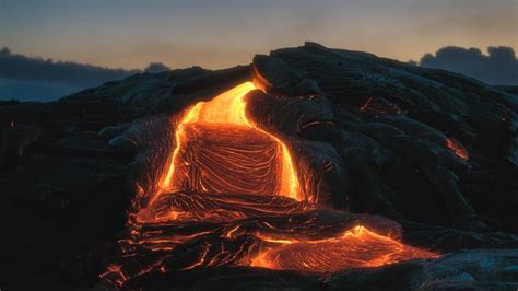 Download wallpaper 3840x2160 volcano, lava, fiery, melting 4k uhd 16:9 hd background | Kīlauea ...