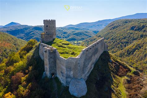 Sokolac Fortress, Bosnia & Herzegovina : r/europe