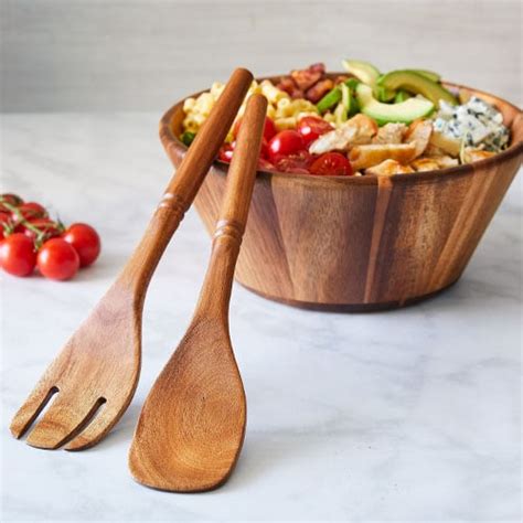 Wood Salad Bowl & Servers Set - Shop | Pampered Chef US Site