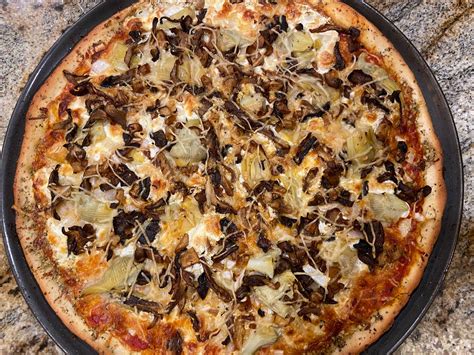 Mushroom Pizza Recipe — Leafcutter Farms