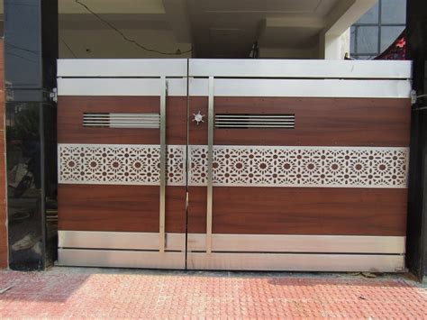 Modern Stainless Steel Cnc Designer Gate, For Home at Rs 2100/square feet in Lucknow