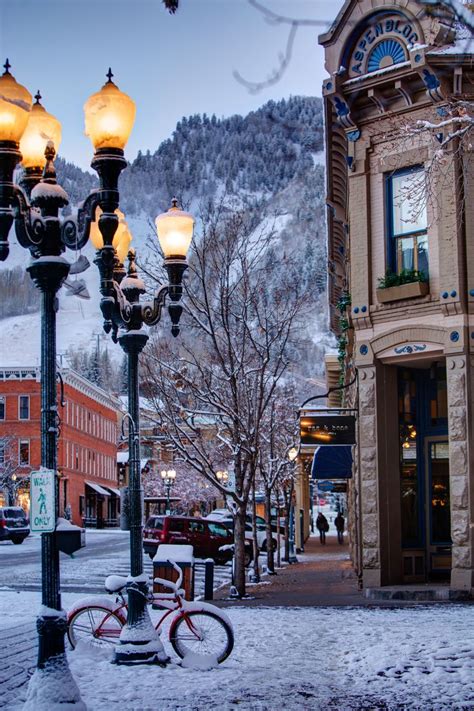 Downtown Aspen | Aspen colorado winter, Aspen colorado cabins, Colorado ...