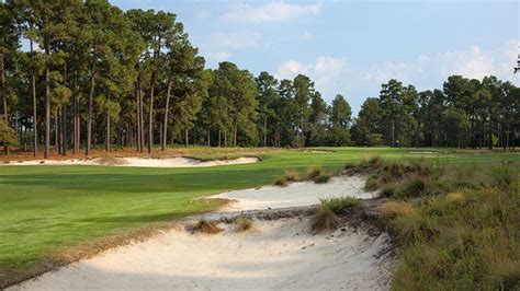 Pinehurst No.2 Golf Course - Eagle Golf Tours