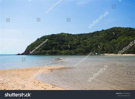 Beautiful Tropical Beach Blue Sea Water Stock Photo 1071465821 | Shutterstock