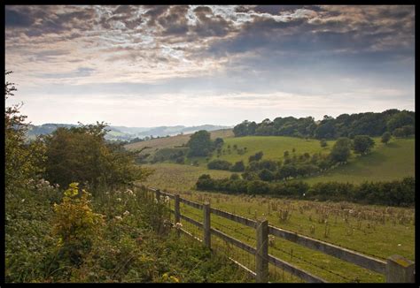 Lydden Hill | A non tone-mapped view of Lydden Hill and vall… | Gary | Flickr