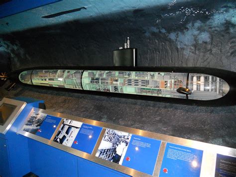 Los Angeles-class Submarine Cutaway - a photo on Flickriver