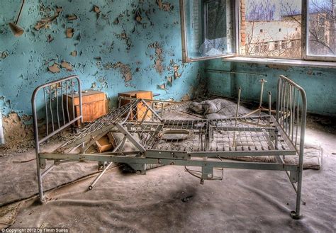 Inside Chernobyl’s abandoned hospital, 27 years after Ukranian nuclear ...