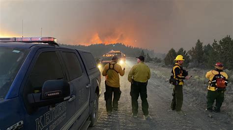 Oregon’s Bootleg Fire more than triples in size to 143,607 acres | CNN