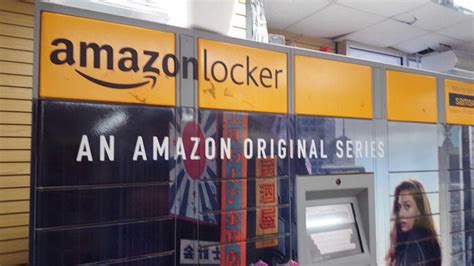 I Tried Amazon Locker Delivery — Here's What It Was Like