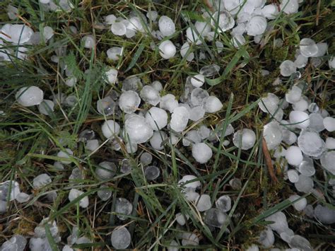 Why Steel Siding is Best in Regions Prone to Hail Storms | Rollex