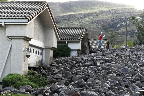 Pictures of devastating rockslides / mudslides in California (today) - Democratic Underground Forums