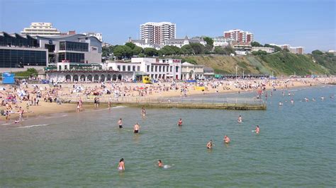 Bournemouth West Beach - Lifeguarded beaches