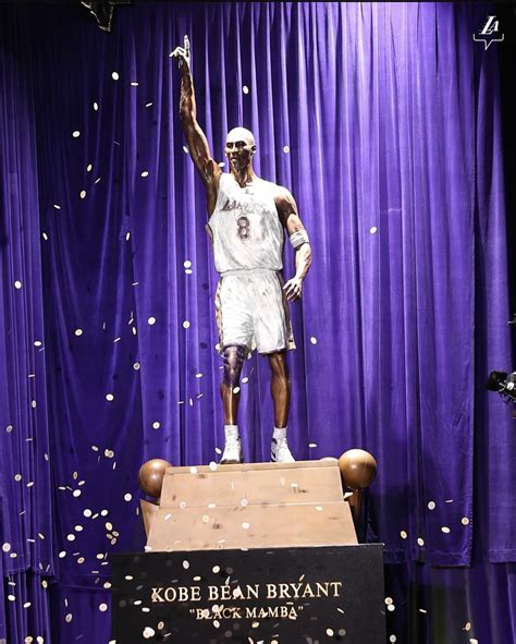 Lakers Unveil Kobe Bryant Statue, Plan Two More - LA Weekly