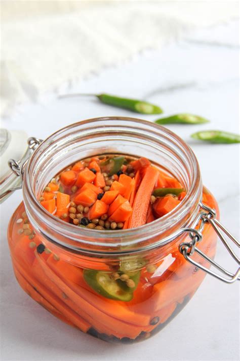 Quick Pickled Carrots Recipe - Ministry of Curry