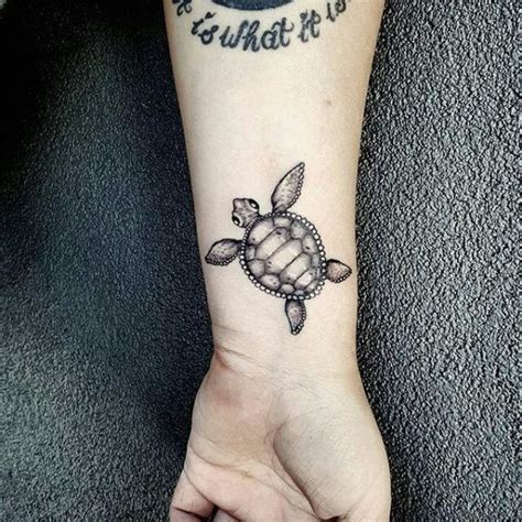 80 Simple and Small Sea Turtle Tattoos Design with Meanings | Turtle tattoo designs, Sea turtle ...