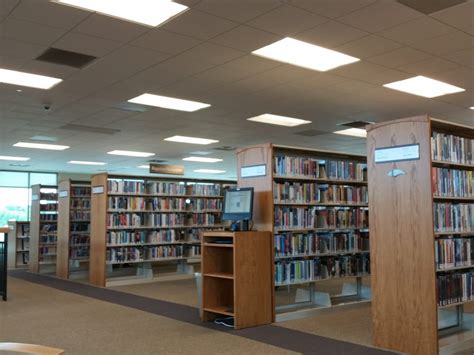 Greenfield Public Library - 16 Photos - Libraries - 5310 W Layton Ave, Greenfield, WI - Phone ...