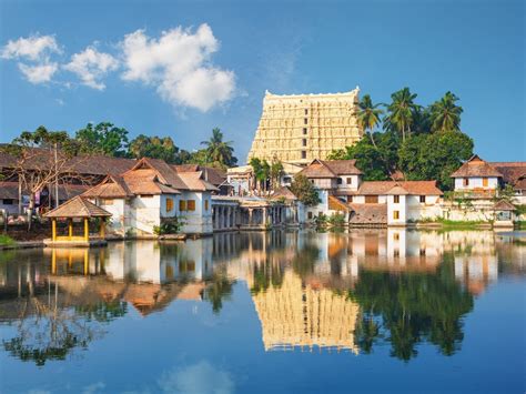 Sree Padmanabhaswamy Temple: Complete Guide