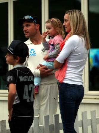 Brendon McCullum Height, Age, Wife, Children, Biography & More ...