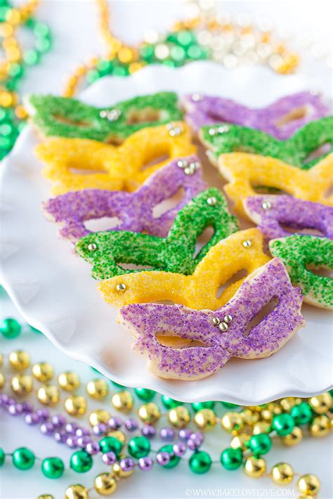 mardi gras masquerade sugar cookies - Bake Love Give