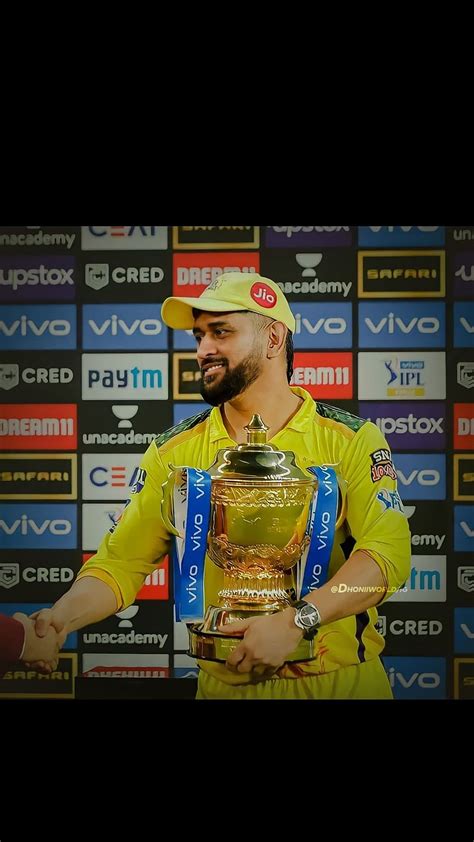 Ms Dhoni Holding Trophy, ms dhoni, holding trophy, csk, mahi, cricket, sports, HD phone ...