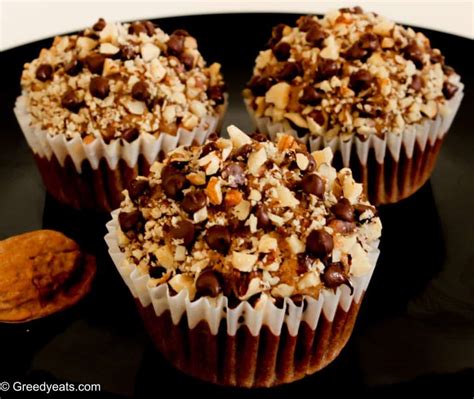 Whole wheat muffins - Greedy Eats