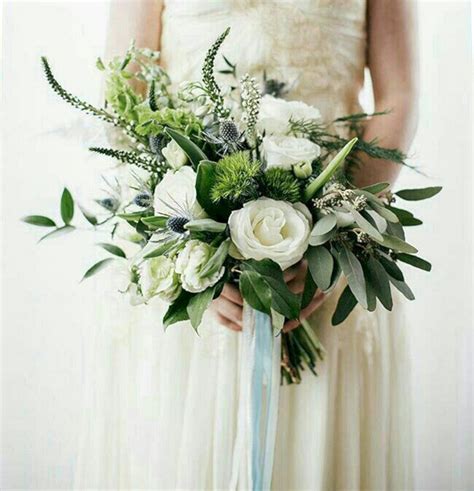 Gloomy 20 Most Pretty White And Eucalyptus Bouquet for Your Wedding ...